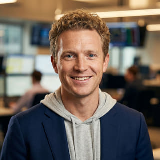 Ryan Brooks, Analis Trading Utama di JaminPurna